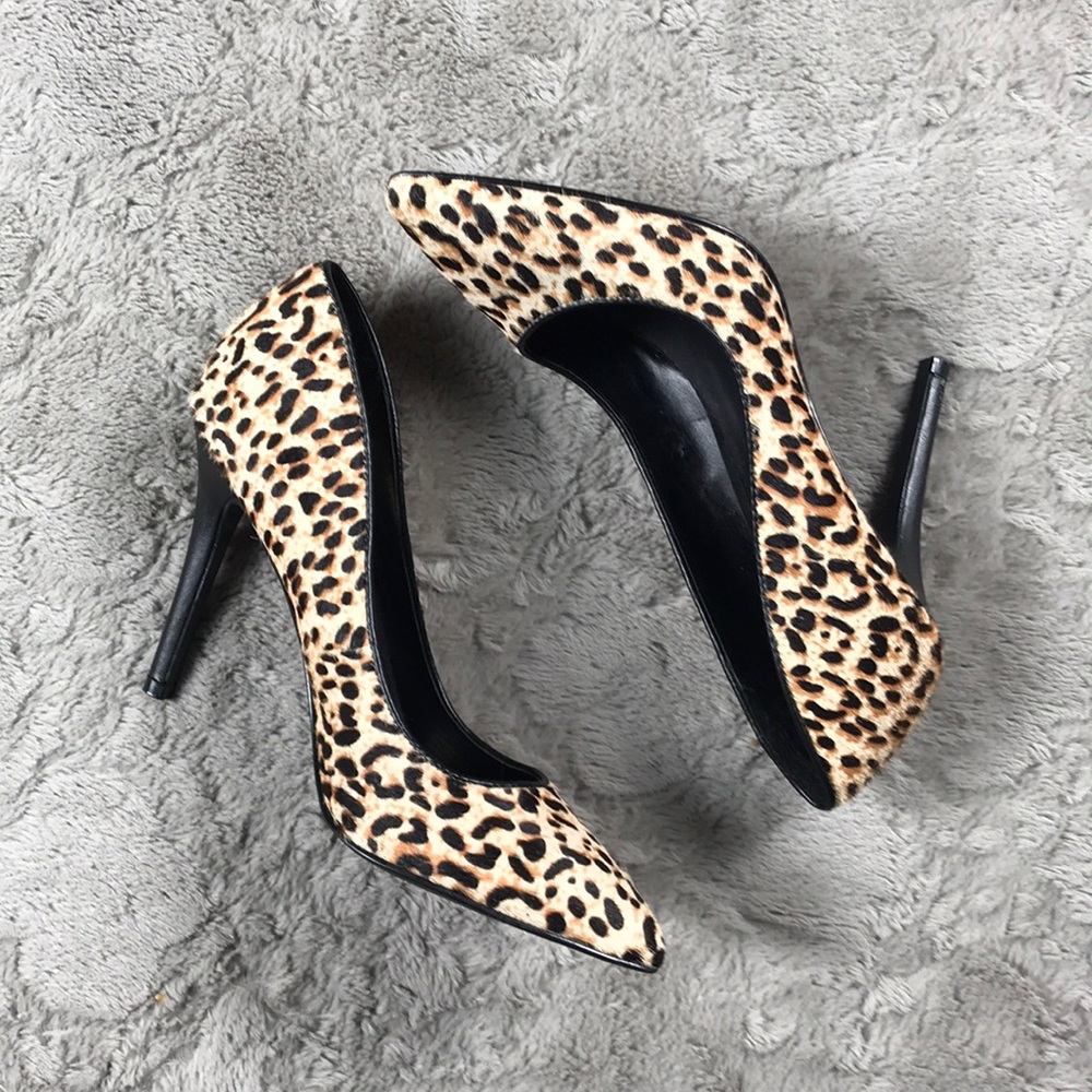Charles David Animal Calf Hair High Heels Pumps
